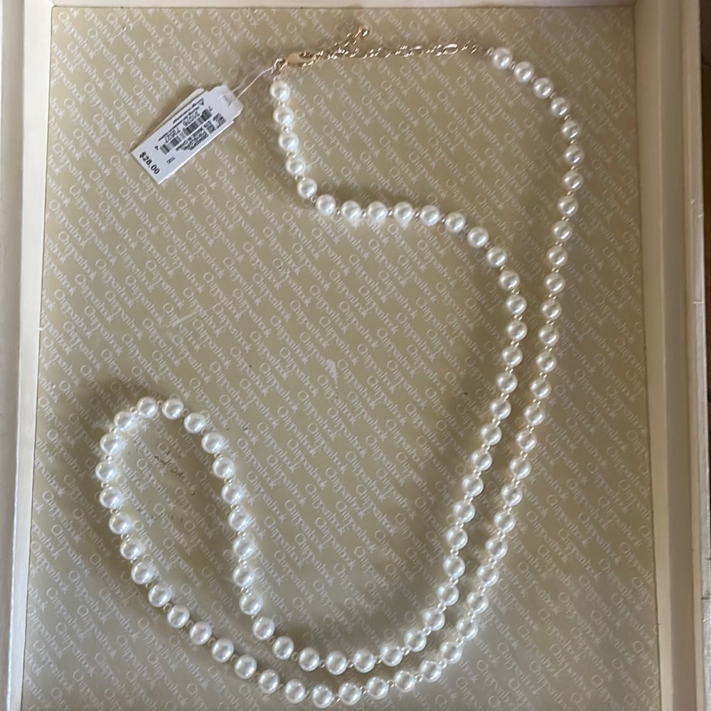 NWT Pearl Necklace